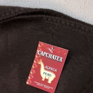Capchatex Alpaca Peru Brown Knit Poncho